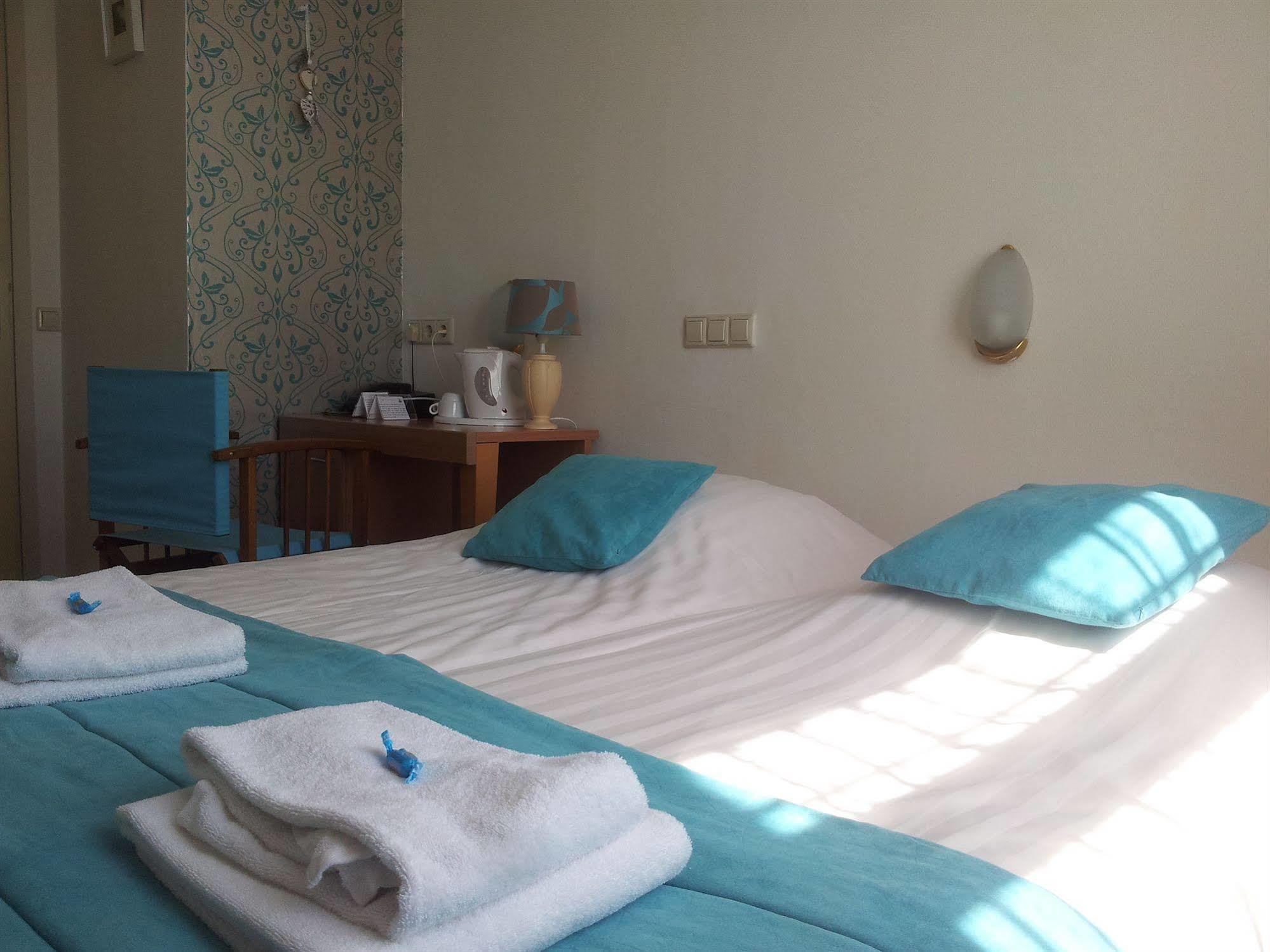 Hotel Wemeldinge Extérieur photo